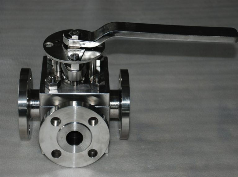 Titanium three-way ball valve